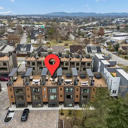 Apartment 3br Townhome Rooftop Views Hot Tub & Fireplace Nashville