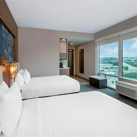 Hotel La Quinta & By Wyndham Downtown Stadium 3*