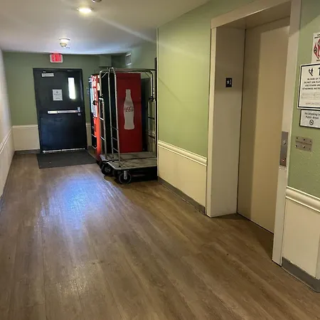 Woodspring Airport 4* Nashville