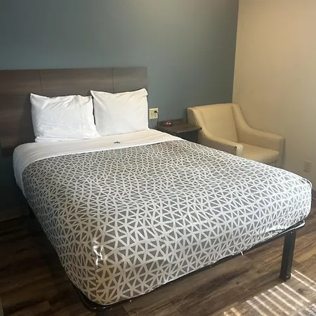 Woodspring Airport 4* Nashville