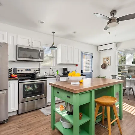 Private With Fenced Yard In Walkable East * Nashville