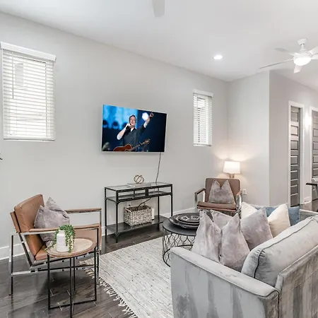 Cypress - Private Rooftop Patio - Mins To Broadway * Nashville