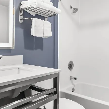 Quality & - Bellevue Hotel