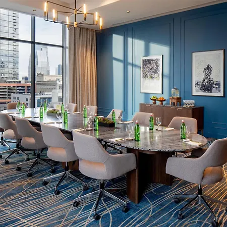 Hotel Tempo By Hilton Downtown 3*