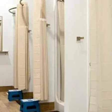 Hostel Downtown - Adults Only *
