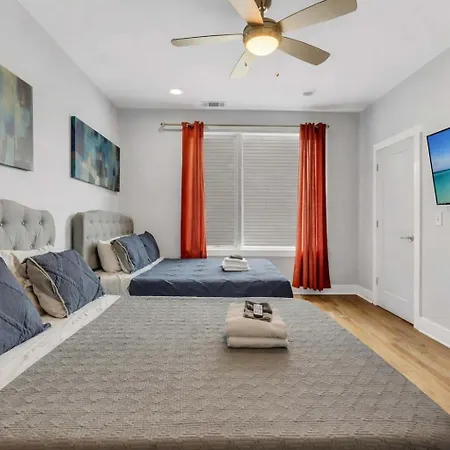 2 Miles To Lower Broadway-close To Honky Tonks Holiday home Nashville