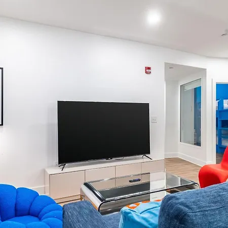The Double Shot: Dual-suite Bachelor Retreat By Avantstay * Nashville