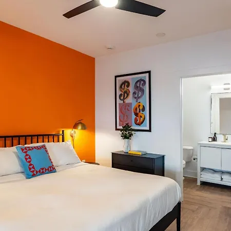 Holiday home The Double Shot: Dual-suite Bachelor Retreat By Avantstay Nashville