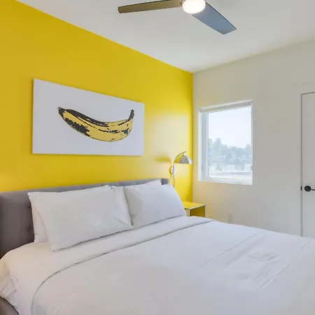 The Double Shot: Dual-suite Bachelor Retreat By Avantstay