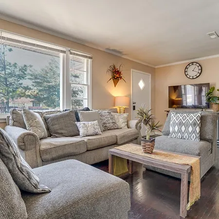 5 Mi To Broadway Fun! Group-ready Holiday home