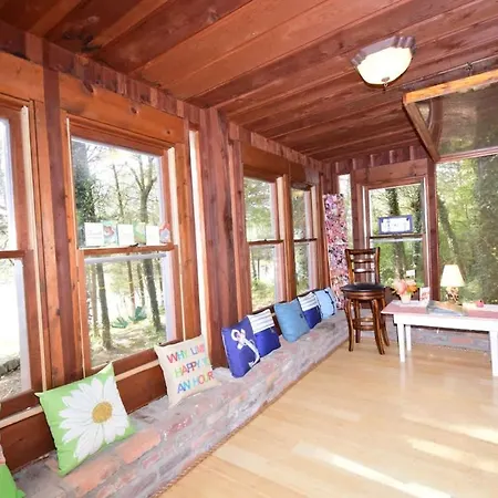Holiday home Cozy Waterfront With Fire Pit *