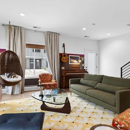 Holiday home That '70s Show By Avantstay Nashville
