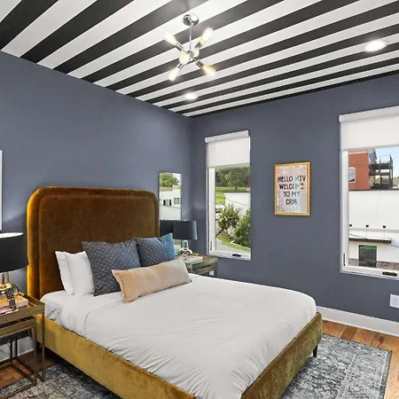 Great Location Near Gulch 12 South & Broadway