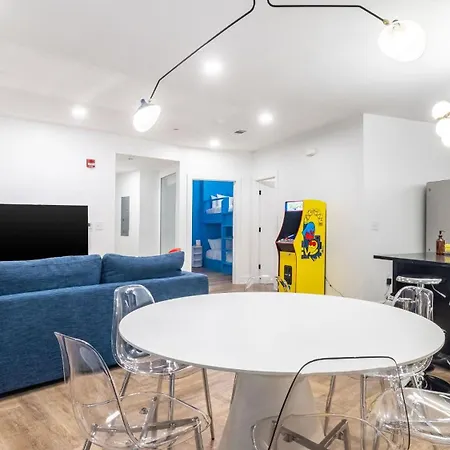 Carter Buyout - 2 Units By Avantstay Holiday home *
