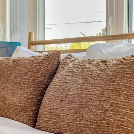 Conway Buyout - 2 Units By Avantstay