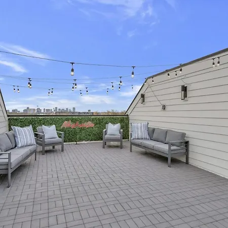 Music Mansion! 2mi To Broadway, 12 Beds