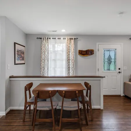 The Cornish Classic - Cozy Ranch Near Downtown * Nashville