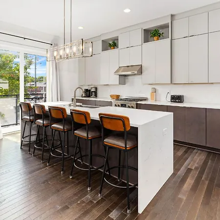 Argyle Rooftop Retreat Holiday home Nashville