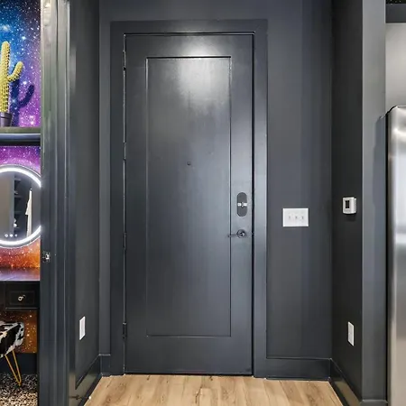 Cosmic Cowboy By Avantstay Apartment *