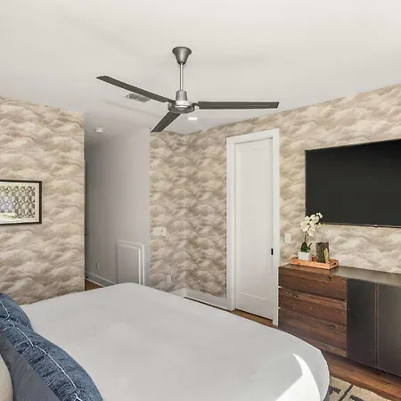 Prime Spot Minutes To 12 South Gulch & Broadway *