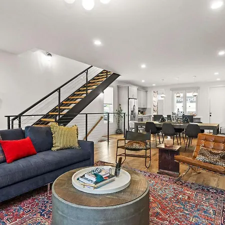 Great Location Near Gulch 12 South & Broadway Holiday home
