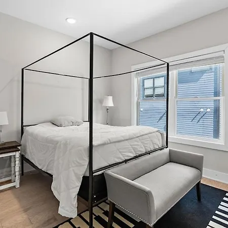 Holiday home Lucky 7 - Hip East Nash Townhouse & Rooftop Deck Nashville