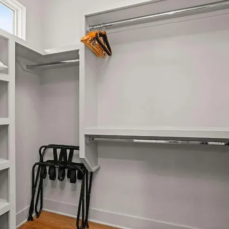 Holiday home Great Location Near Gulch 12 South & Broadway