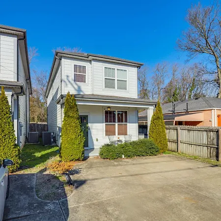 Retro Disco Haven Near Downtown Nash! *