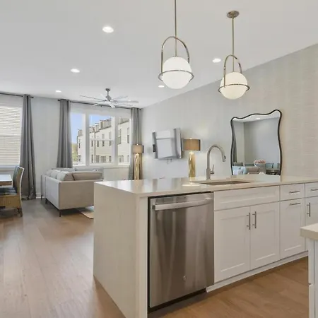 Music Mansion! 2mi To Broadway, 12 Beds *