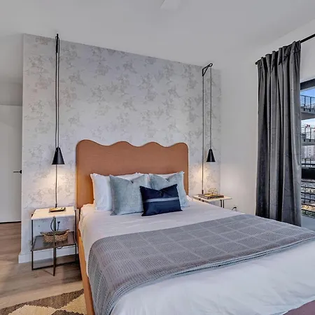 Hyve-anthem-private Balconies-walk To Broadway Holiday home *