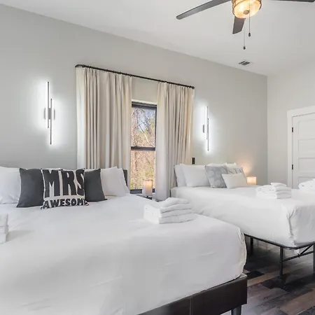 Holiday home High Note Hideaway- Modern 4br Oasis Near Opryland