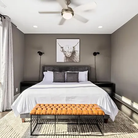 Argyle Rooftop Retreat Holiday home Nashville