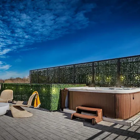 Holiday home Skyline Views Hot Tub Fire Pit Grill & Parking Nashville