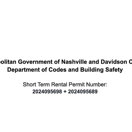 Skyline Views Hot Tub Fire Pit Grill & Parking Holiday home Nashville