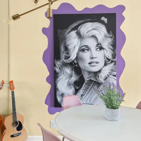 Apartment Country Legends On Music Row, Slps 27, Bachlorette *