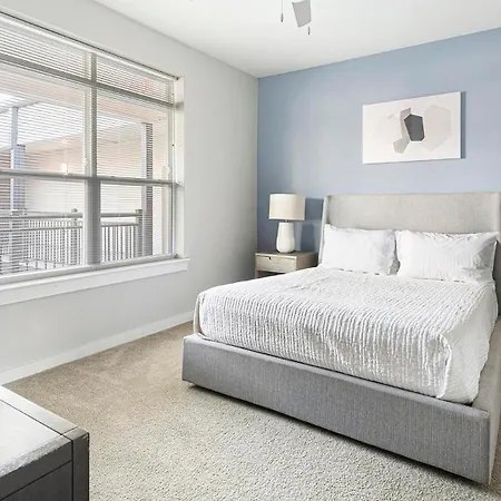 Landing Apartments - Meridian Park Apartment Nashville