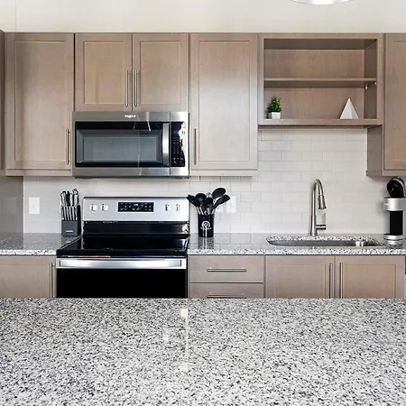 Landing Apartments - Meridian Park Apartment