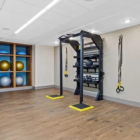 Stylish 1br With Pool & Gym In The Gulch Apartment *