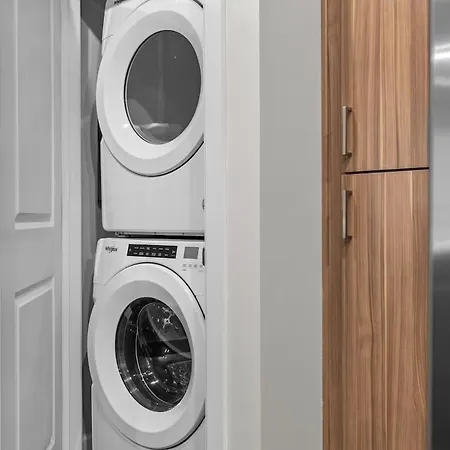 Stylish 1br With Pool & Gym In The Gulch *
