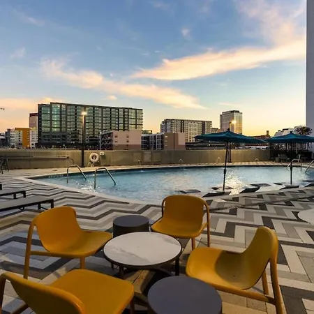 Landing Chic 2Bd Pool Gym
