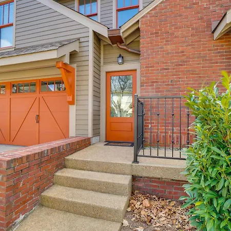 1 Mi To Centennial Park, Couple's West End Retreat