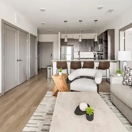 Landing Apartments - Meridian Park Apartment Nashville