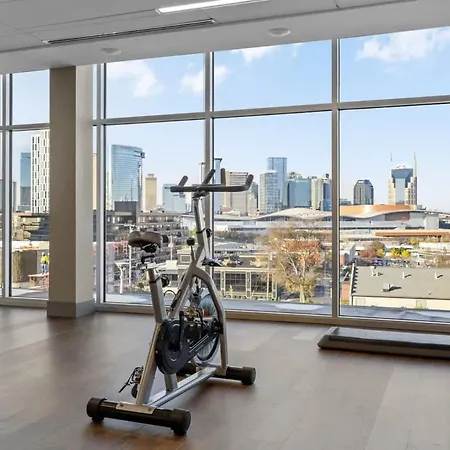 Apartment 1br Retreat Near Ryman With Gym Access Nashville