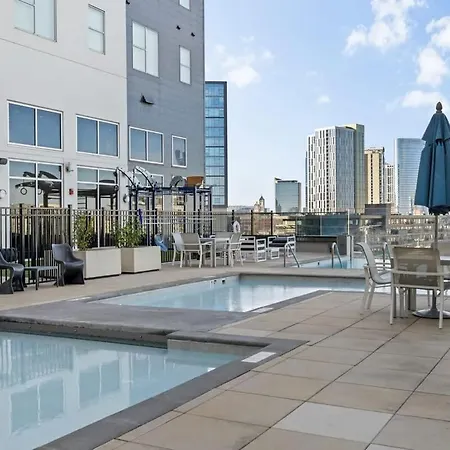 1br Retreat Near Ryman With Gym Access Apartment *