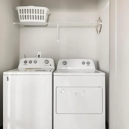 Landing Apartments - Meridian Park Nashville