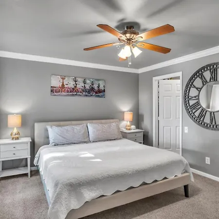 Apartment Nash Music City Condo, Sleeps 6, Walk To Broadway