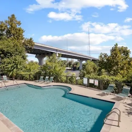 Apartment Nash Music City Condo, Sleeps 6, Walk To Broadway
