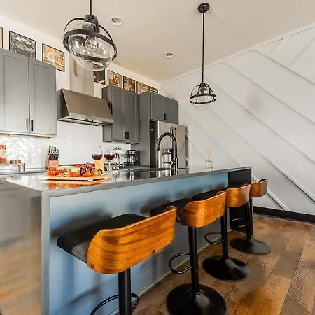 Luxe-broadway Getaway-heart Of Gulch-mins To Broadway Nashville