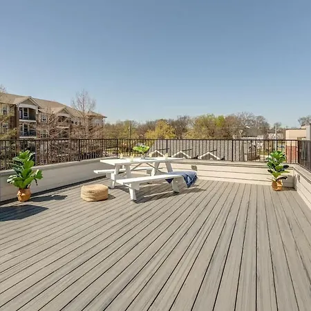 Mesmerize Melrose - 5 Mins To Broadway - Rooftop Deck