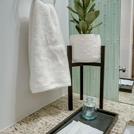 Holiday home Lofts At 30th - Urban Sky - Mins To Broadway Nashville